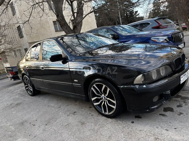 BMW 523-2