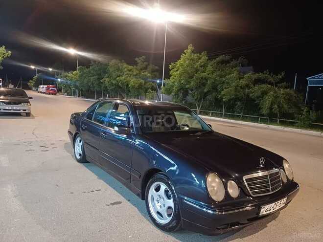 Mercedes E 220-6
