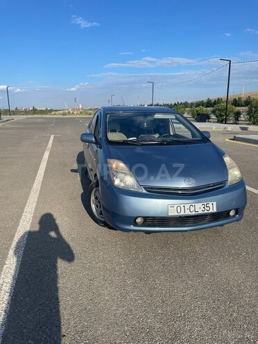 Toyota Prius-1