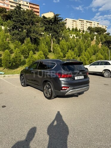 Hyundai Santa Fe-9