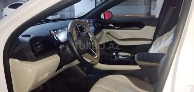 BYD Qin Plus-4