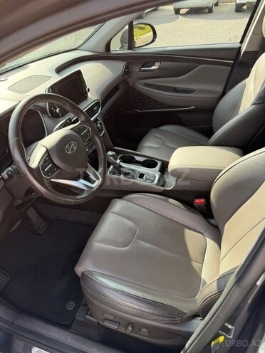 Hyundai Santa Fe-14
