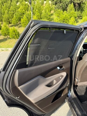 Hyundai Santa Fe-19