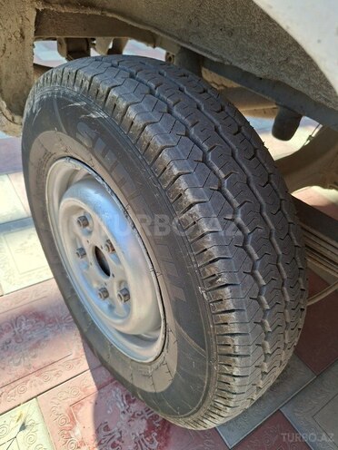 Ford Transit-7