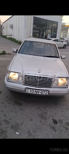 Mercedes 280 E-4