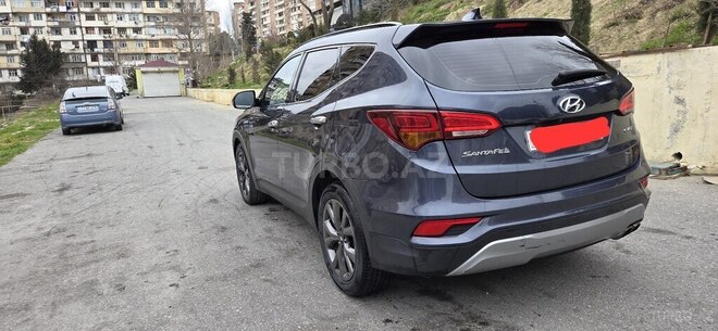 Hyundai Santa Fe-5