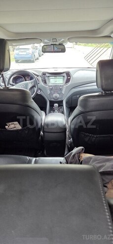 Hyundai Santa Fe-10