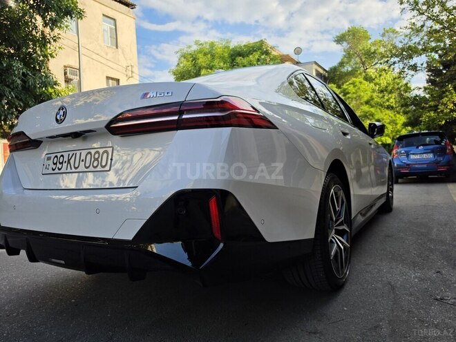 BMW i5-5