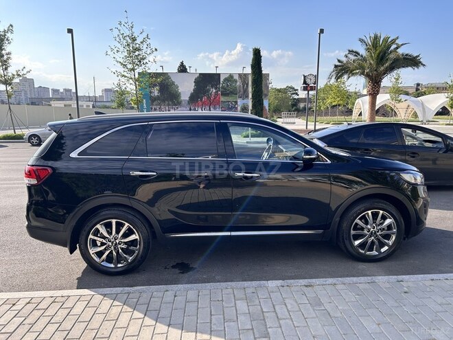 Kia Sorento-5