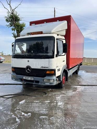 Mercedes Atego 815-1