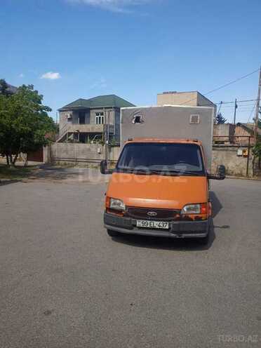 Ford Transit-2