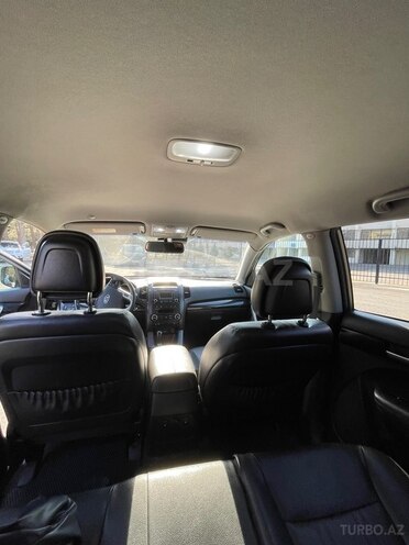 Kia Sorento-7