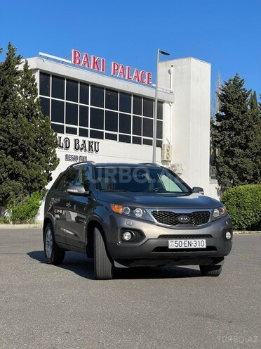 Kia Sorento-1