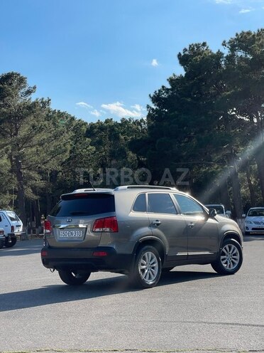 Kia Sorento-4