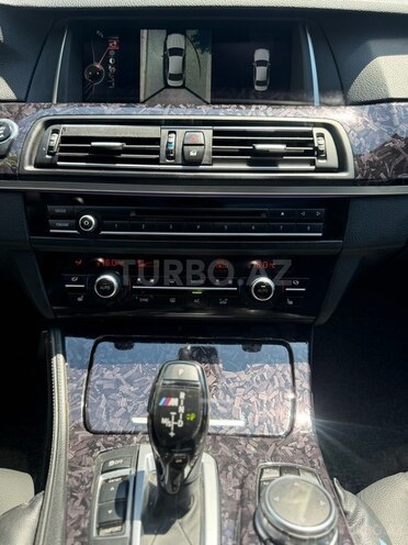 BMW 520d-13