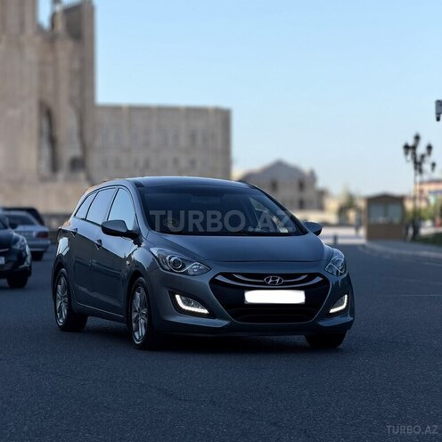 Hyundai i30-3