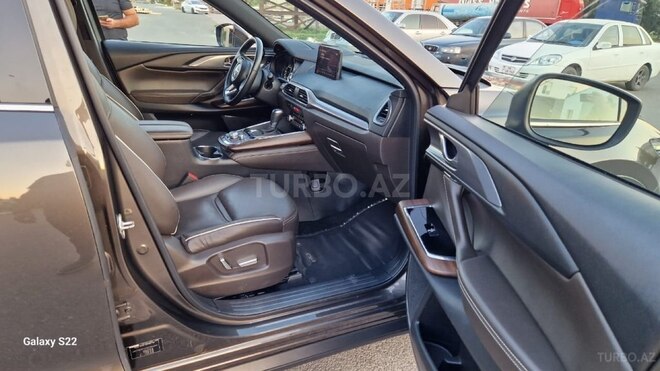 Mazda CX-9-2