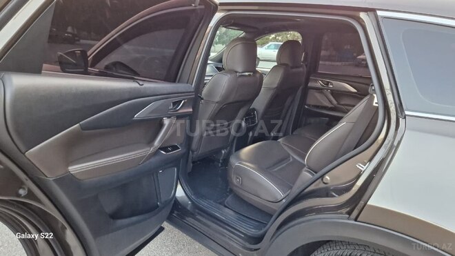 Mazda CX-9-8