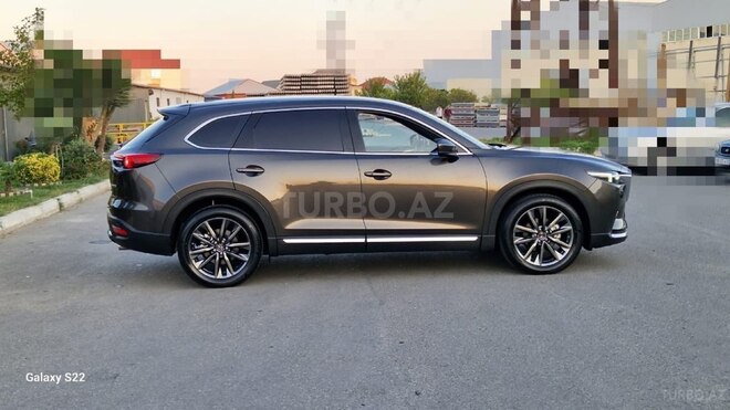 Mazda CX-9-13