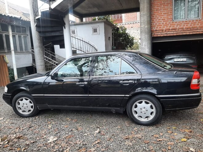 Mercedes C 220-3