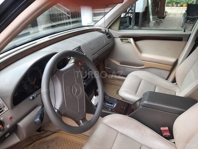 Mercedes C 220-6