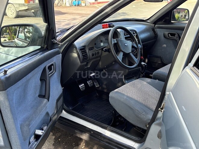 LADA (VAZ) 2112-7
