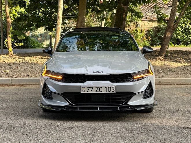 Kia K5-1