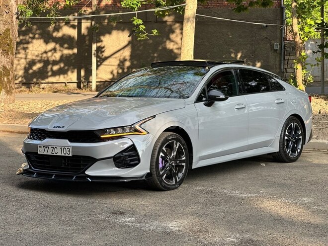 Kia K5-8