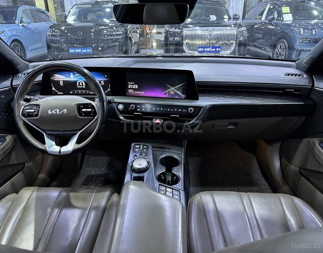 Kia K8-8