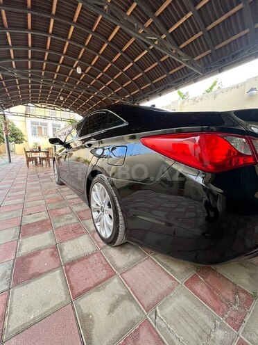 Hyundai Sonata-8
