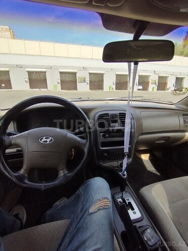 Hyundai Sonata-5