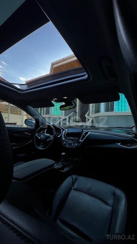 Chevrolet Malibu-8