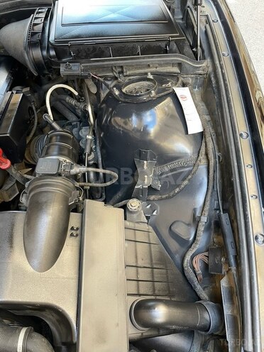 BMW 525-19