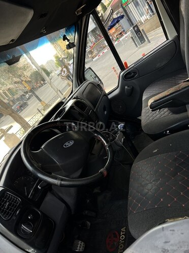 Ford Transit-6