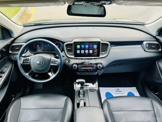 Kia Sorento-14