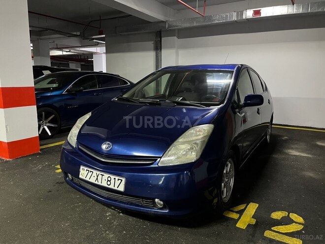 Toyota Prius-1