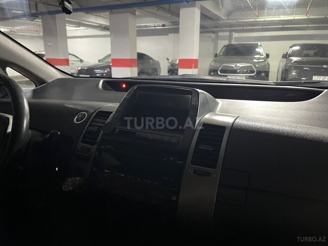 Toyota Prius-9