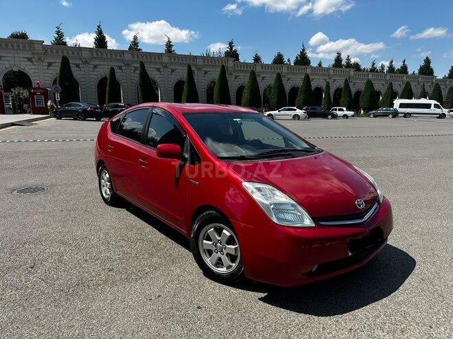 Toyota Prius-1