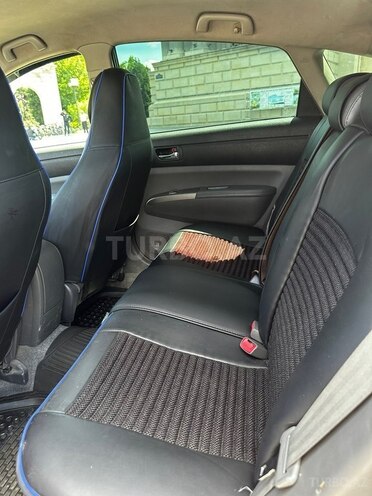 Toyota Prius-8