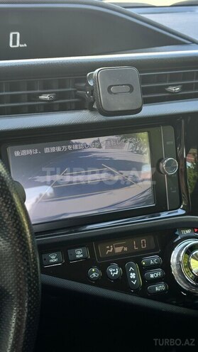 Toyota Aqua-10