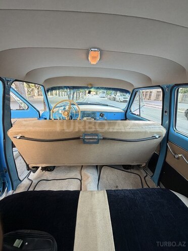 GAZ 21 "Volga"-7