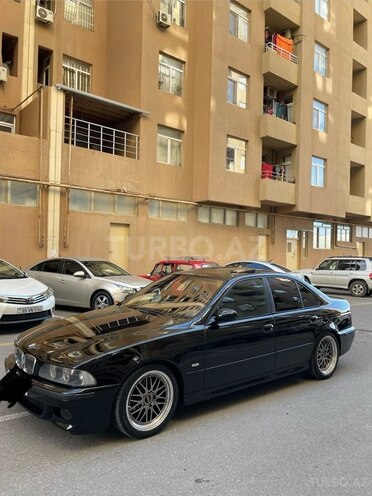 BMW 525-2