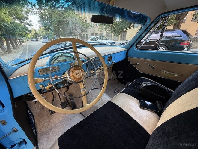 GAZ 21 "Volga"-9