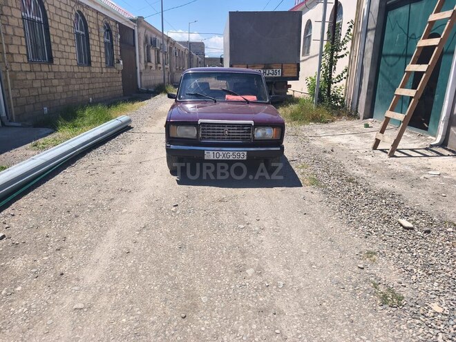 LADA (VAZ) 2107-1