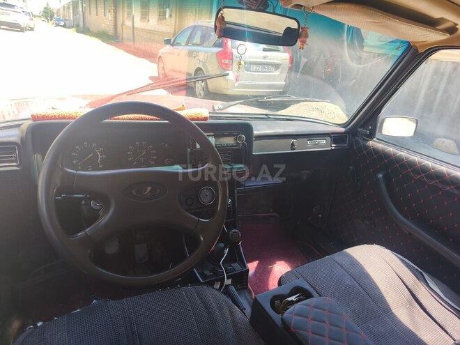 LADA (VAZ) 2107-4