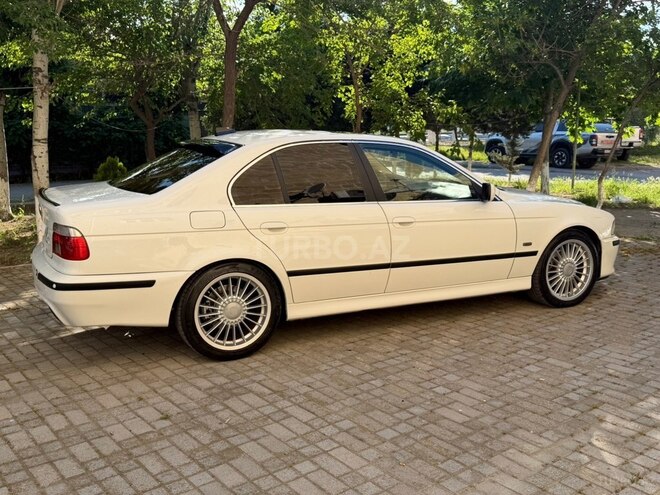 BMW 525-10