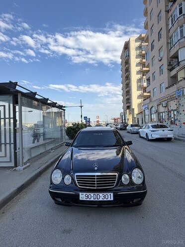 Mercedes E 280-2