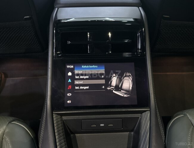 Porsche Panamera 4 E-Hybrid-15