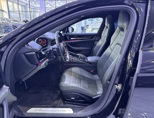 Porsche Panamera 4 E-Hybrid-11