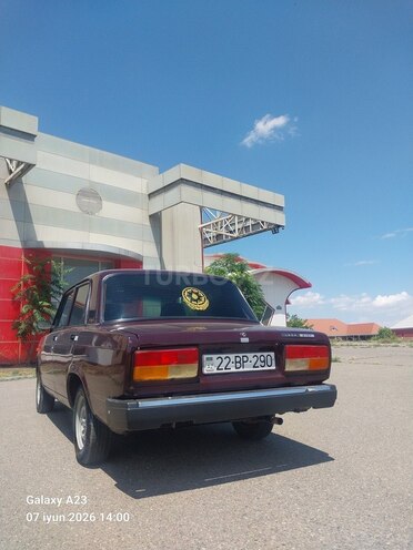 LADA (VAZ) 2107-5
